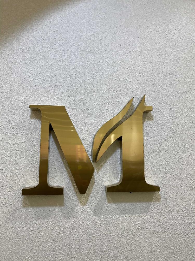 夏邑县何营乡么么家服装店